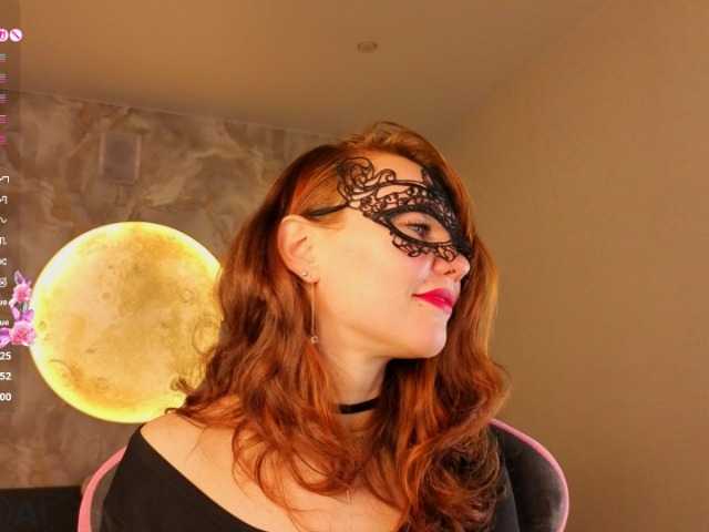 Margo-Kelly live cam on BongaCams