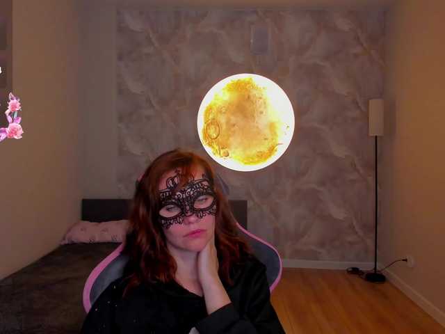 Margo-Kelly live webcam show