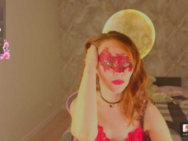 Margo-Kelly live cam preview