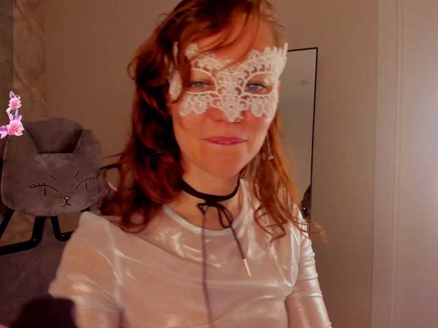 Margo-Kelly live cam on BongaCams