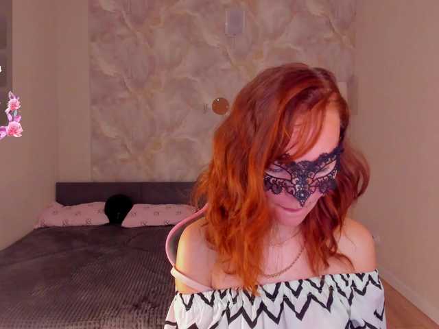 Margo-Kelly live cam on BongaCams