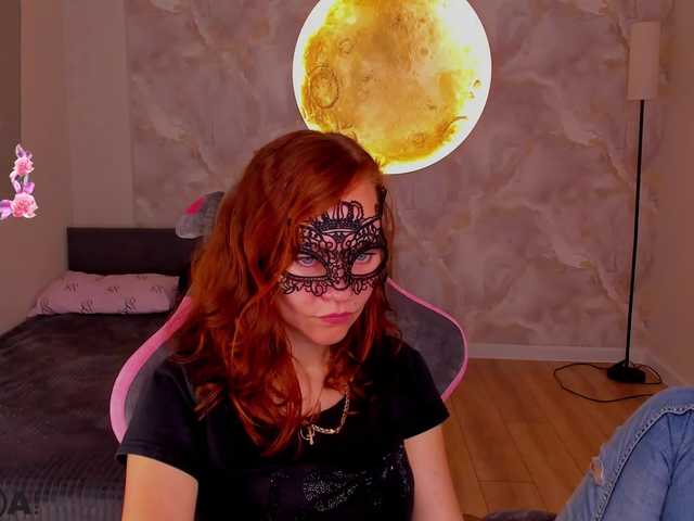 Margo-Kelly live webcam show