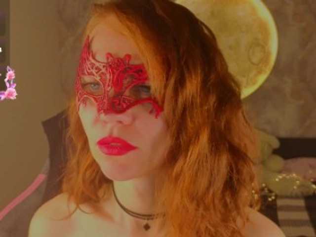 Margo-Kelly live cam on BongaCams