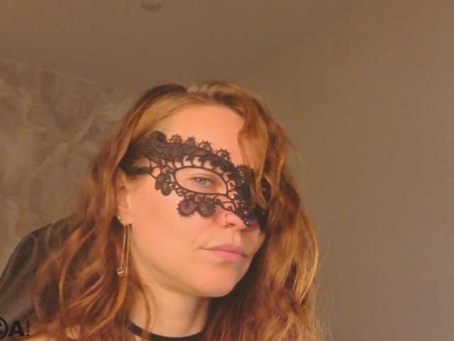 Margo-Kelly live cam on BongaCams