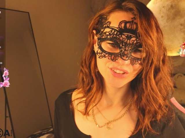 Margo-Kelly live cam on BongaCams