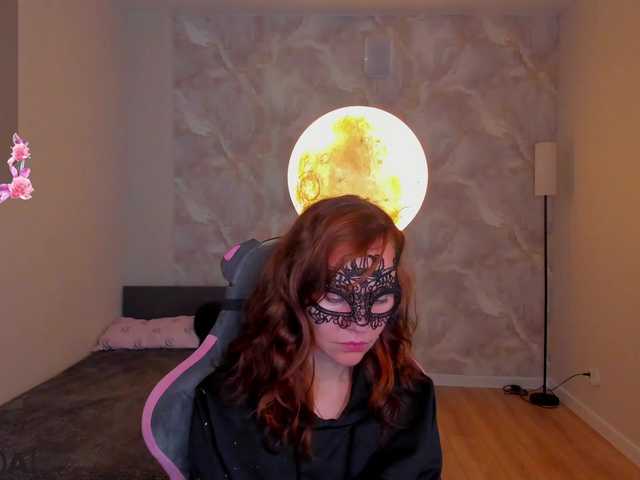 Margo-Kelly live webcam show