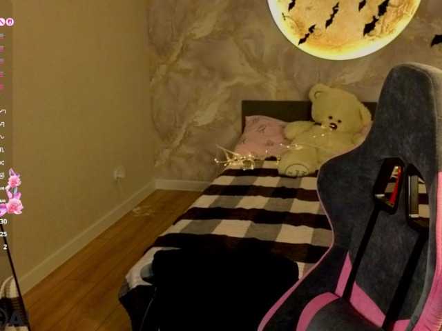 Margo-Kelly live cam