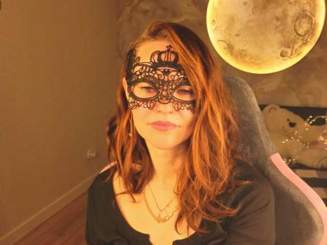 Margo-Kelly live cam on BongaCams
