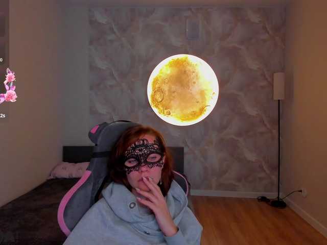 Margo-Kelly live webcam show