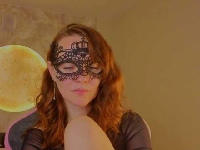 Margo-Kelly live cam