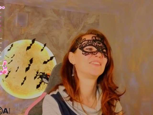 Margo-kelly live cam