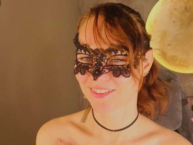 Margo-Kelly live cam on BongaCams