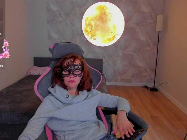 Margo-Kelly live webcam show