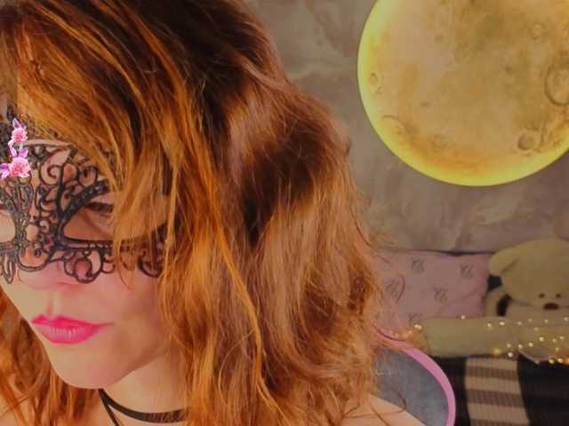 Margo-Kelly live cam on BongaCams