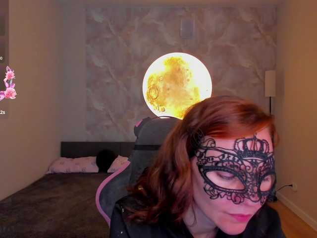 Margo-Kelly live webcam show