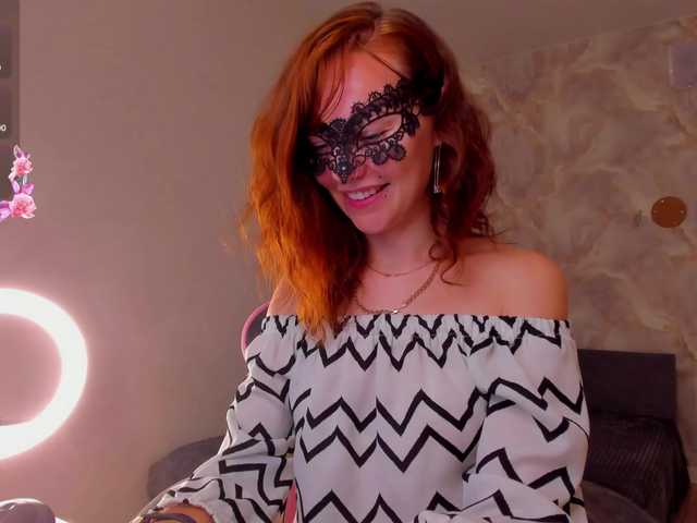 Margo-Kelly live cam on BongaCams