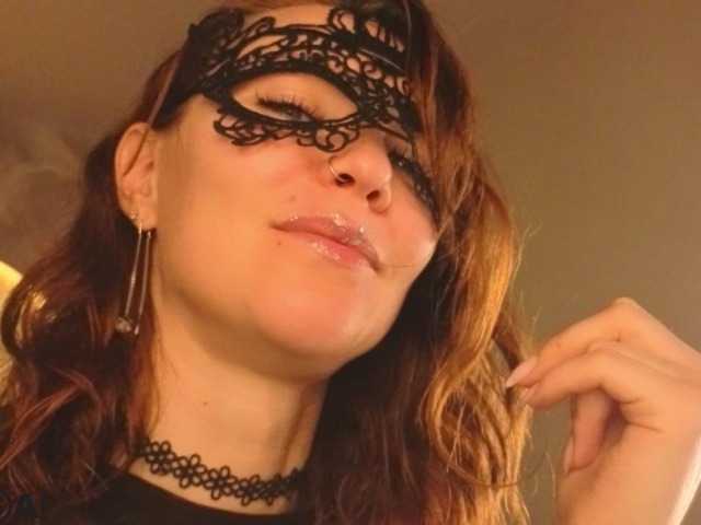 Margo-Kelly live cam on BongaCams