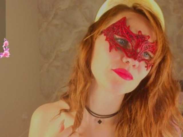 Margo-Kelly live cam on BongaCams