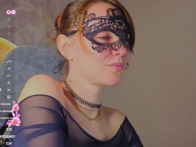 Margo-Kelly live cam on BongaCams