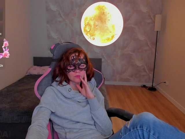 Margo-Kelly live webcam show
