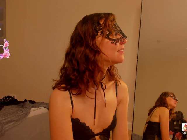 Margo-Kelly live cam on BongaCams