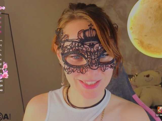 Margo-Kelly live cam on BongaCams