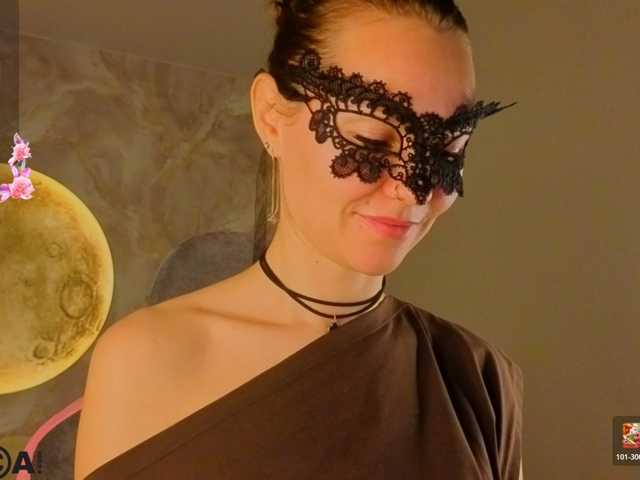 Margo-Kelly live cam preview