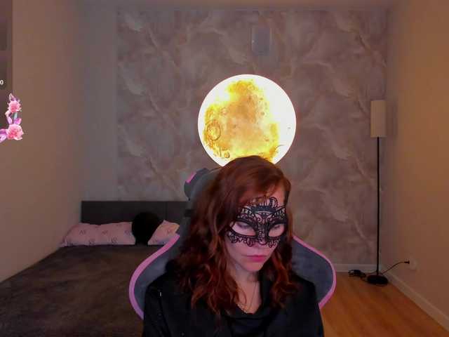 Margo-Kelly live webcam show