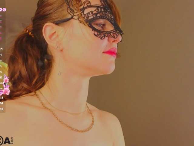Margo-Kelly live cam on BongaCams
