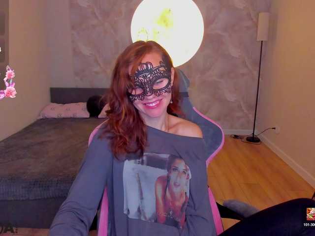 Margo-Kelly live webcam show