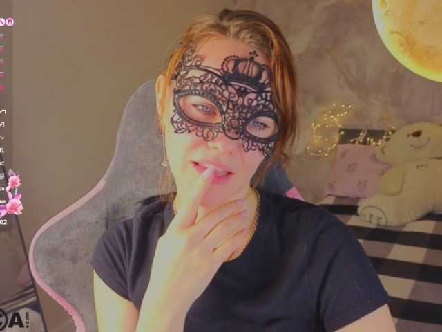 Margo-Kelly live cam on BongaCams
