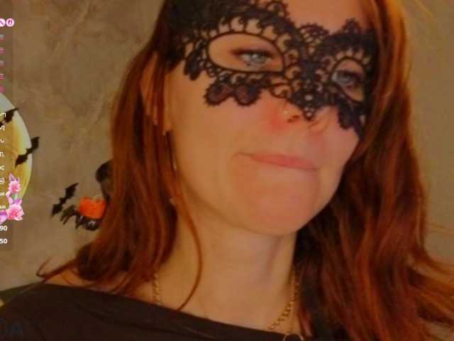 Margo-Kelly live cam on BongaCams