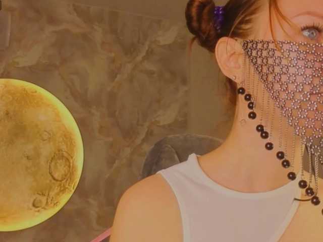 Margo-Kelly live cam preview