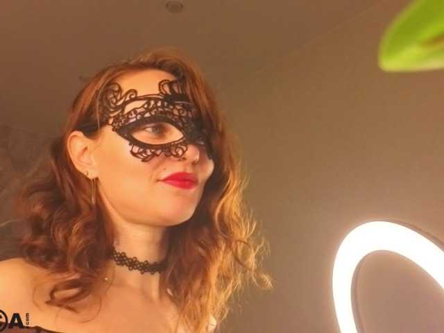 Margo-Kelly live cam on BongaCams