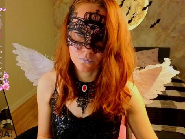 Margo-Kelly live cam