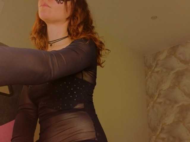 Margo-Kelly live cam preview