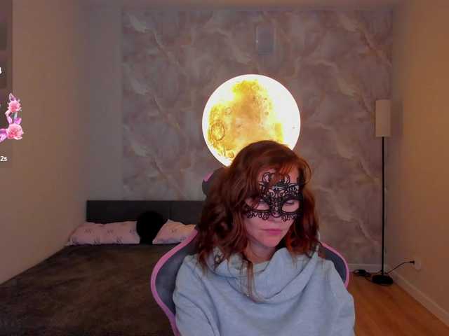 Margo-Kelly live webcam show