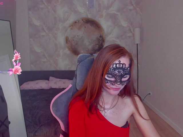 Margo-Kelly live cam