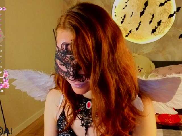 Margo-Kelly live cam