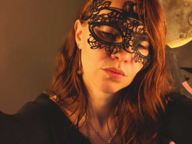 Margo-Kelly live cam preview