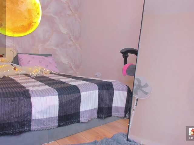 Margo-Kelly live cam on BongaCams