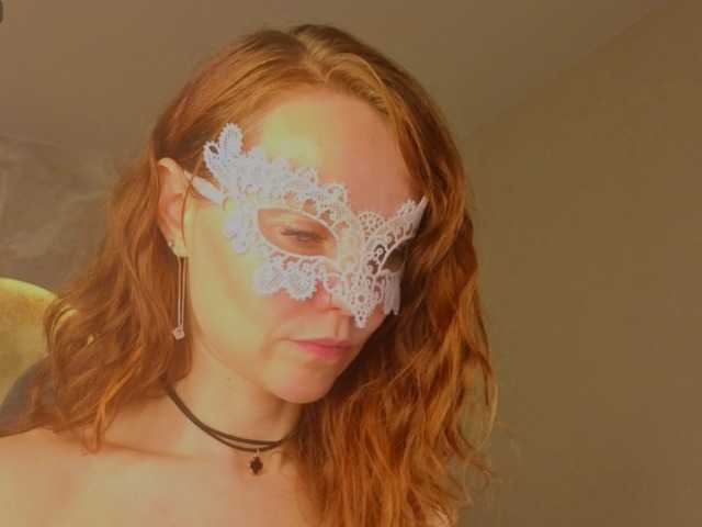 Margo-Kelly live cam preview