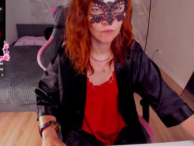 Margo-Kelly live cam on BongaCams