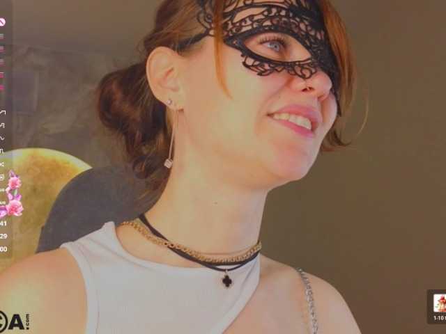 Margo-Kelly live cam on BongaCams