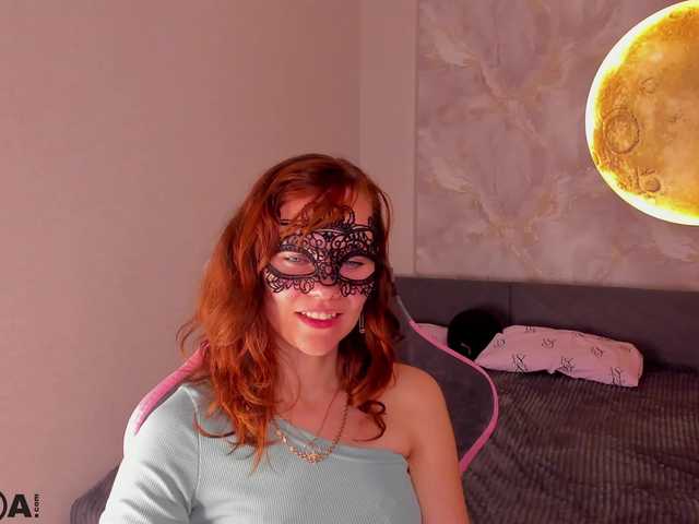 Margo-Kelly live cam