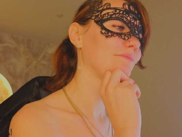 Margo-Kelly live cam on BongaCams