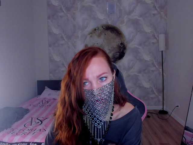 Margo-Kelly live cam on BongaCams