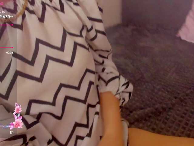 Margo-Kelly live cam on BongaCams