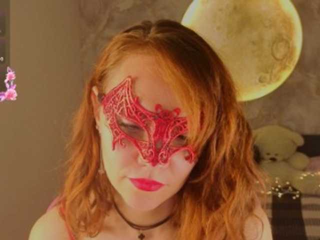 Margo-Kelly live cam