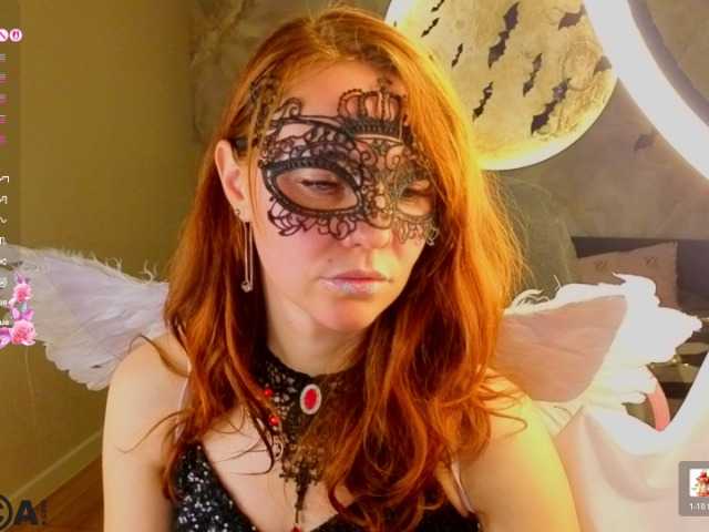 Margo-Kelly live cam